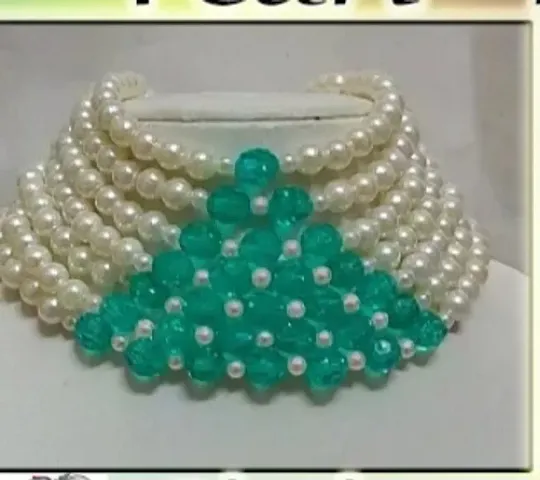 Beautiful Pearl Necklace For Women