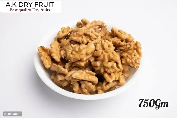 California Walnut kernels 750gm(250g each)