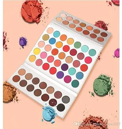 Quality Eyeshadow Palette With Makeup Essential Combo