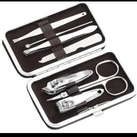 Top Quality Manicure and Pedicure Kit