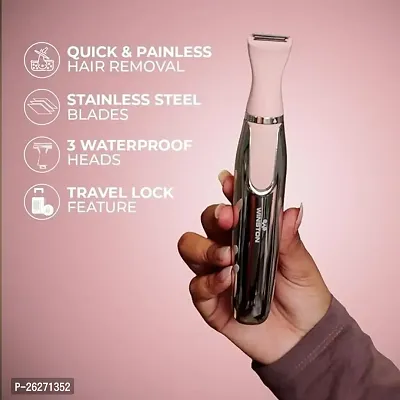 This electric razor is designed with 3 detachable and replaceable shaving heads-thumb3