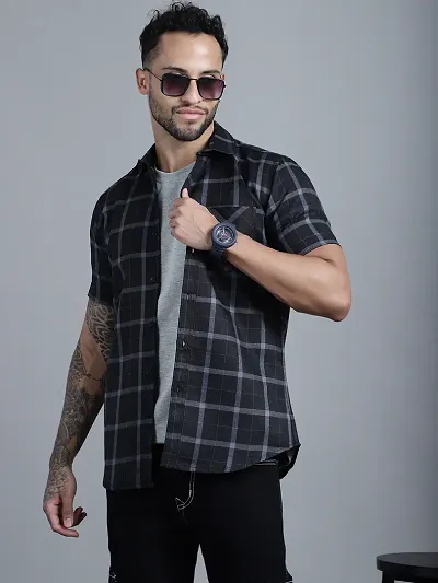 New Launched Cotton Blend Short Sleeves Casual Shirt 