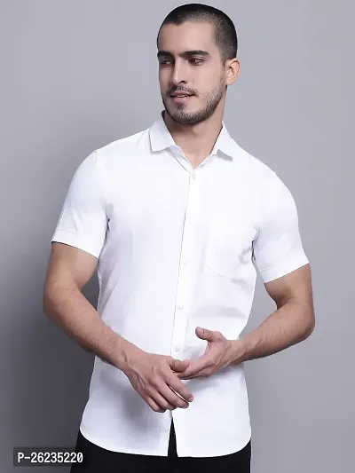 Reliable White Cotton Blend Solid Short Sleeves Casual Shirts For Men