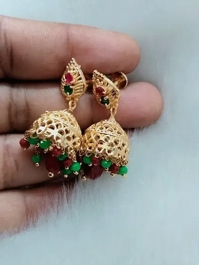 Latest Fashionable Jhumki Earrings For Girls And Womens