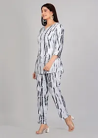 New Stylish Beautiful Rayon Printed Daily Wear Top and Pyjama Night Suit-thumb1