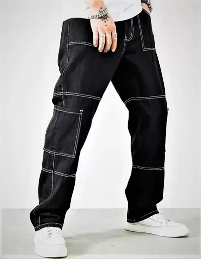 Stylish Black Cotton Blend Solid Regular Fit Cargo For Men