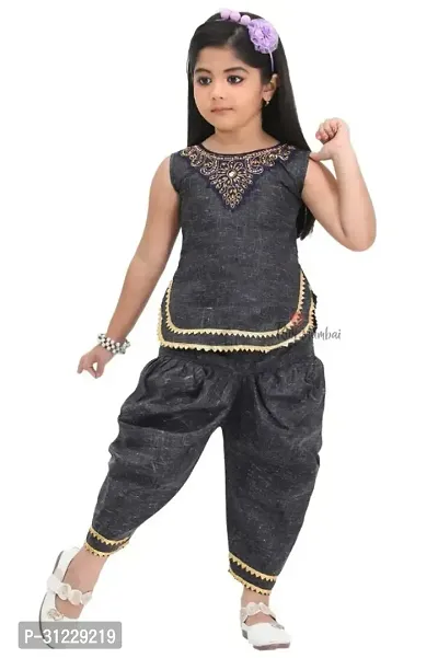 Stylish Black Cotton Blend Dresses For Girls