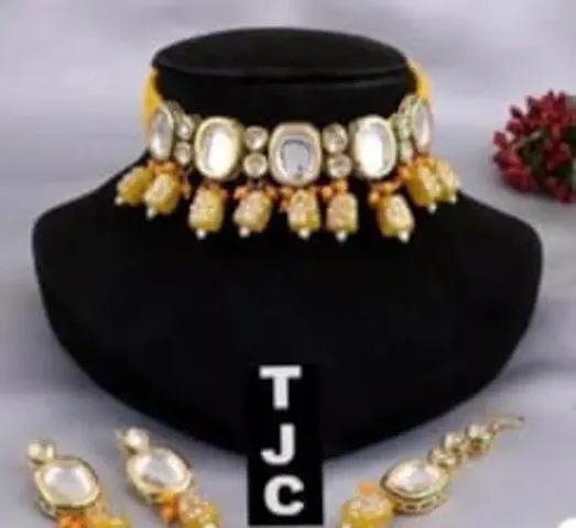 Brass Kundan Choker Jewellery Sets