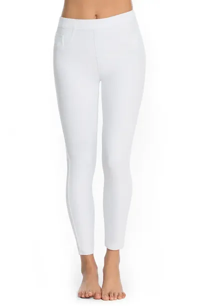 Stylish Cotton Blend Solid Leggings For Women