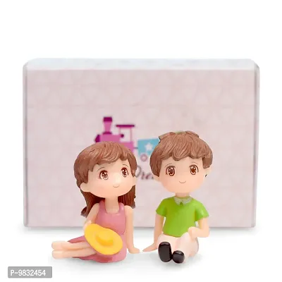 iDream Relaxing Couple Resin Showpiece Miniatures Romantic Gifts for Boyfriend Girlfriend Husband Wife (Green & Pink)-thumb3