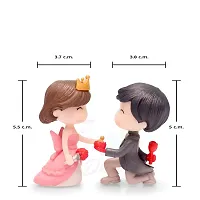 iDream Cute Couple Proposing Guy Resin Showpiece Couple Miniatures Valentines Gifts for Girlfriend (Grey & Pink)-thumb1