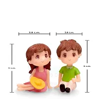 iDream Relaxing Couple Resin Showpiece Miniatures Romantic Gifts for Boyfriend Girlfriend Husband Wife (Green & Pink)-thumb1