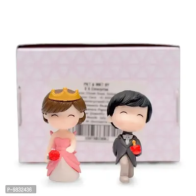 iDream Cute Couple Proposing Guy Resin Showpiece Couple Miniatures Valentines Gifts for Girlfriend (Grey & Pink)-thumb5