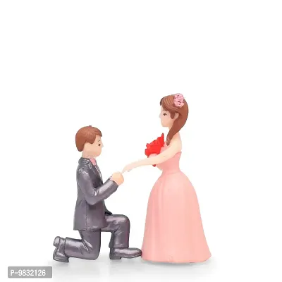 iDream Proposing Guy Resin Showpiece Couple Miniatures Valentines Gifts for Girlfriend Wife (Pink)