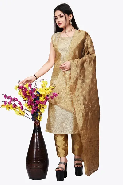 Stylish Jacquard Kurta And Pant With Dupatta Set For Women