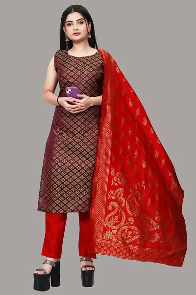 Stylish Jacquard Kurta And Pant With Dupatta Set For Women