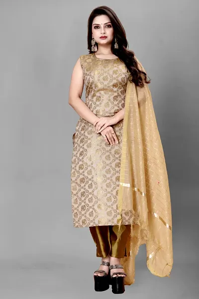 Stylish Jacquard Kurta And Pant With Dupatta Set For Women