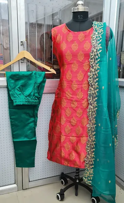 Stylish Jacquard Kurta And Pant With Dupatta Set For Women