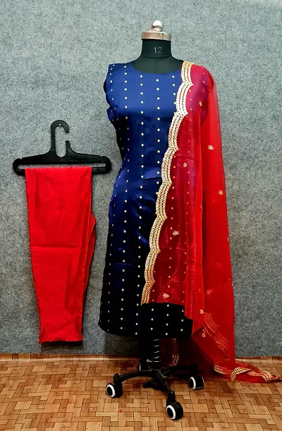 Stylish Jacquard Kurta And Pant With Dupatta Set For Women