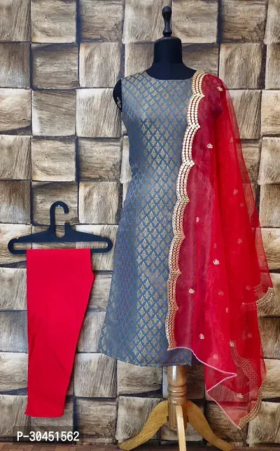 Stylish Grey Jacquard Kurta, Bottom And Dupatta Set For Women