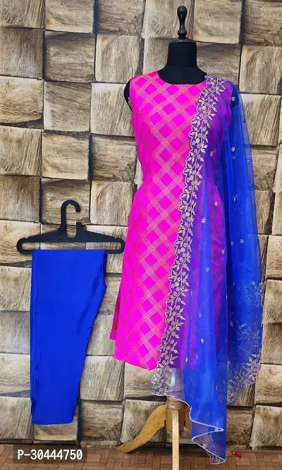 Stylish Pink Jacquard Kurta, Bottom And Dupatta Set For Women