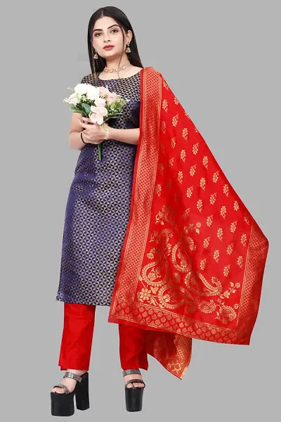 Stylish Jacquard Kurta And Pant With Dupatta Set For Women