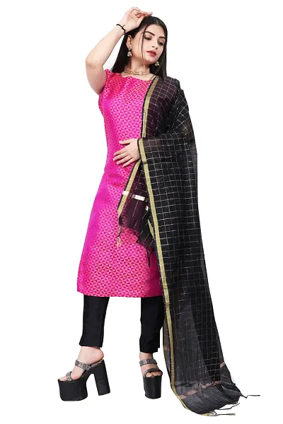 Stylish Jacquard Kurta And Pant With Dupatta Set For Women