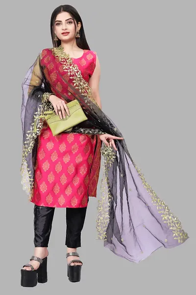 Stylish Jacquard Kurta And Pant With Dupatta Set For Women