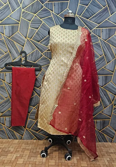 Stylish Jacquard Kurta And Pant With Dupatta Set For Women