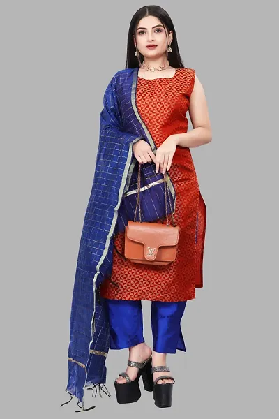 Stylish Jacquard Kurta And Pant With Dupatta Set For Women