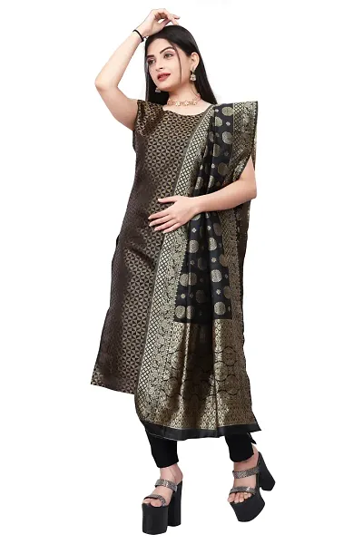 Stylish Jacquard Kurta And Pant With Dupatta Set For Women