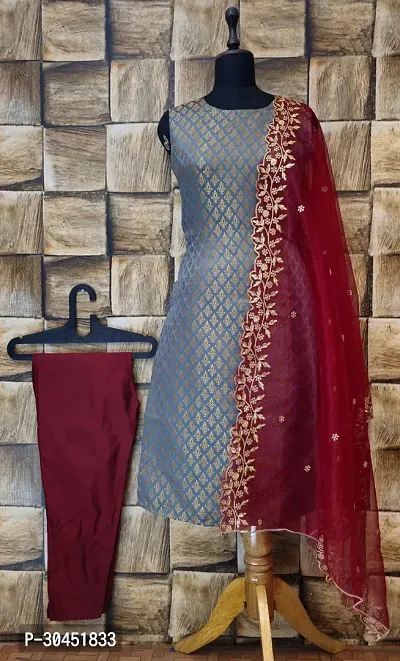 Stylish Grey Jacquard Kurta, Bottom And Dupatta Set For Women