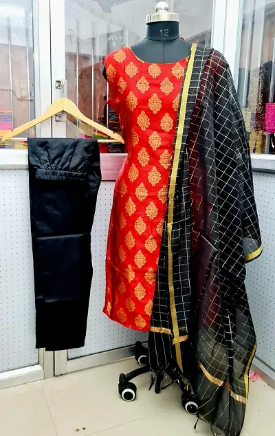 Stylish Jacquard Kurta And Pant With Dupatta Set For Women