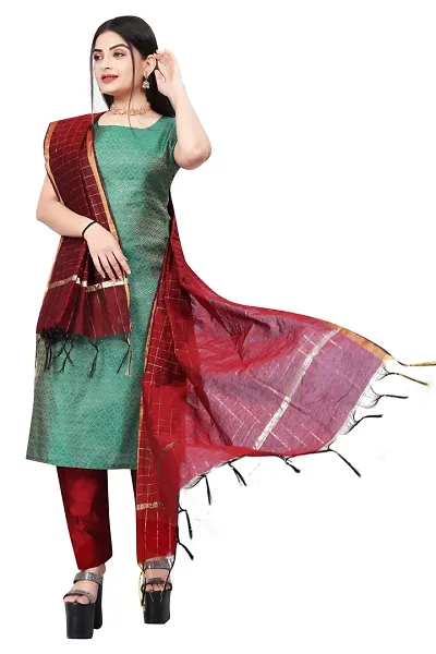 Stylish Jacquard Kurta And Pant With Dupatta Set For Women