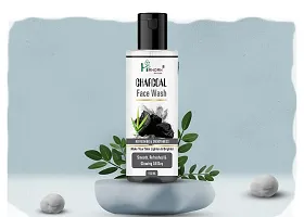 Charcoal  Sun  Protection  and  Tan Removal  Face Wash 100ML-thumb3