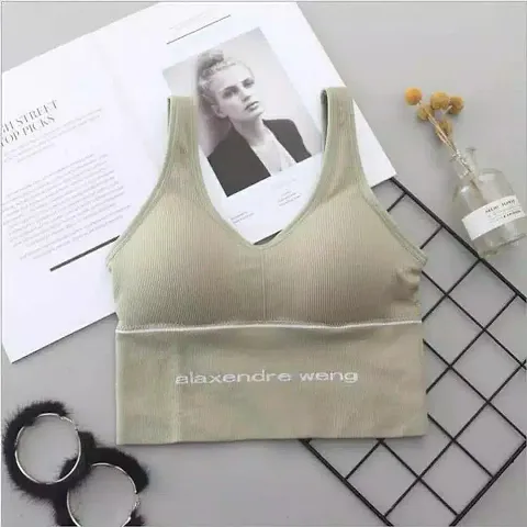 Trendy Solid Lightly Padded Sports Bra/Bralette