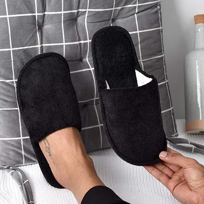 Carpet hot sale slippers mens