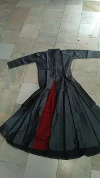 Stylish Taffeta Silk Solid Gown-thumb2