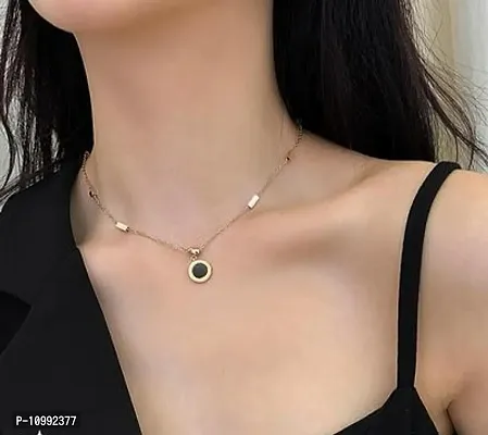 Women Stylish Necklace with Pendent