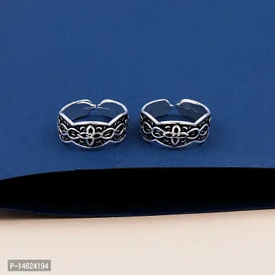 Buy Silver Chest 925 Silver Toe Rings for Women Stylish Sterling Silver  Plain Oxidised Toe Ring with 3D HEART Design Online at Best Prices in India  - JioMart.