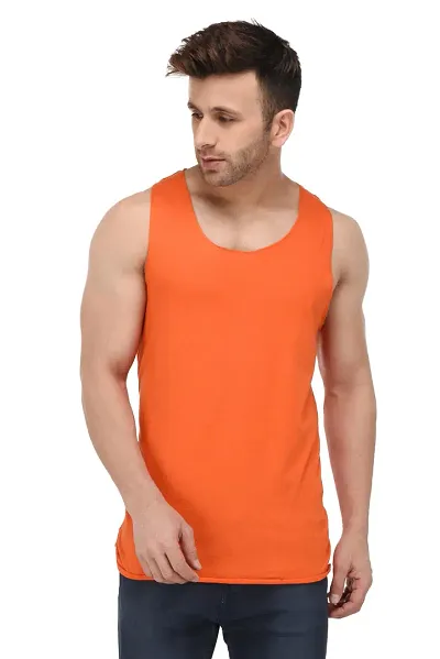 Men's Blend Solid Slim Fit Activewear Vest