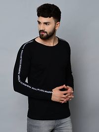 Men's Black Cotton Blend Self Pattern Round Neck Tees-thumb1