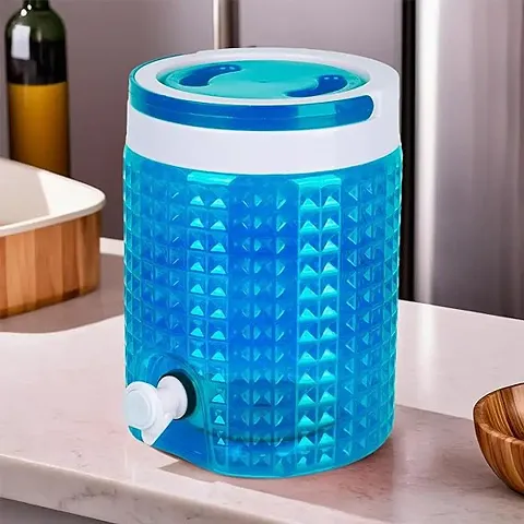 Travelling Water Jug Camper Water Dispenser Can with Tap 4.5 LTR