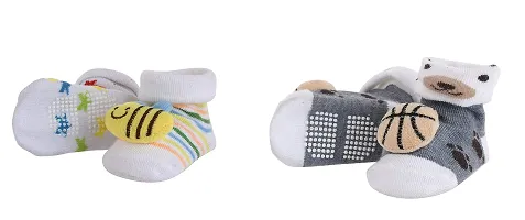 Soku Shopee Newborn Infant Cartoon Prewalkers Anti Slip Booties Cum Socks (0 to Months)