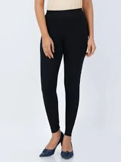 Stylish Lycra Solid Leggings For Women