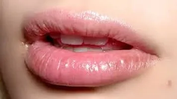 NATURAL LIP COLOR CHANGE LIP OIL-thumb3