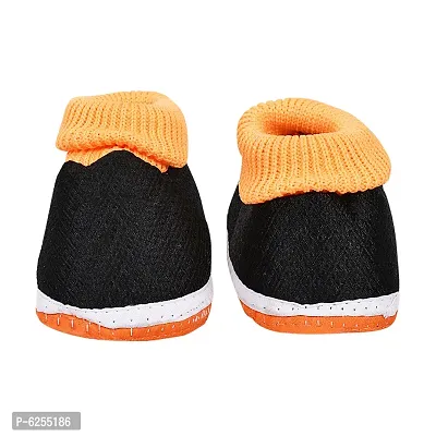 Comfortable Black Synthetic Printed Booties For Infants-thumb4