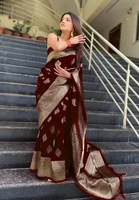 Stylish Silk Blend Saree With Blouse Piece For Women-thumb1