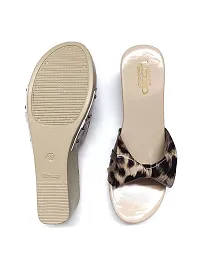 Angel Sales Cheetah Printed Women's Wedge Heels Sandals-thumb1