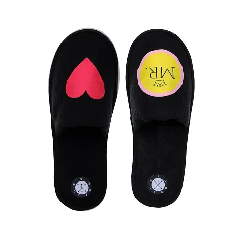 House discount slippers unisex